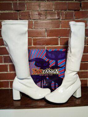 Funtasma White Vinyl GoGo Boots w' Box Size 9